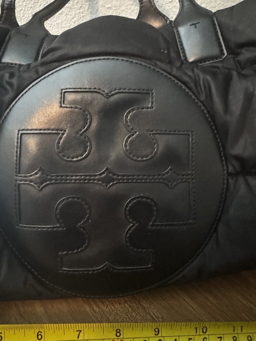 Tory Burch Black Quilted Logo Puffer Tote - Picture 3 of 7